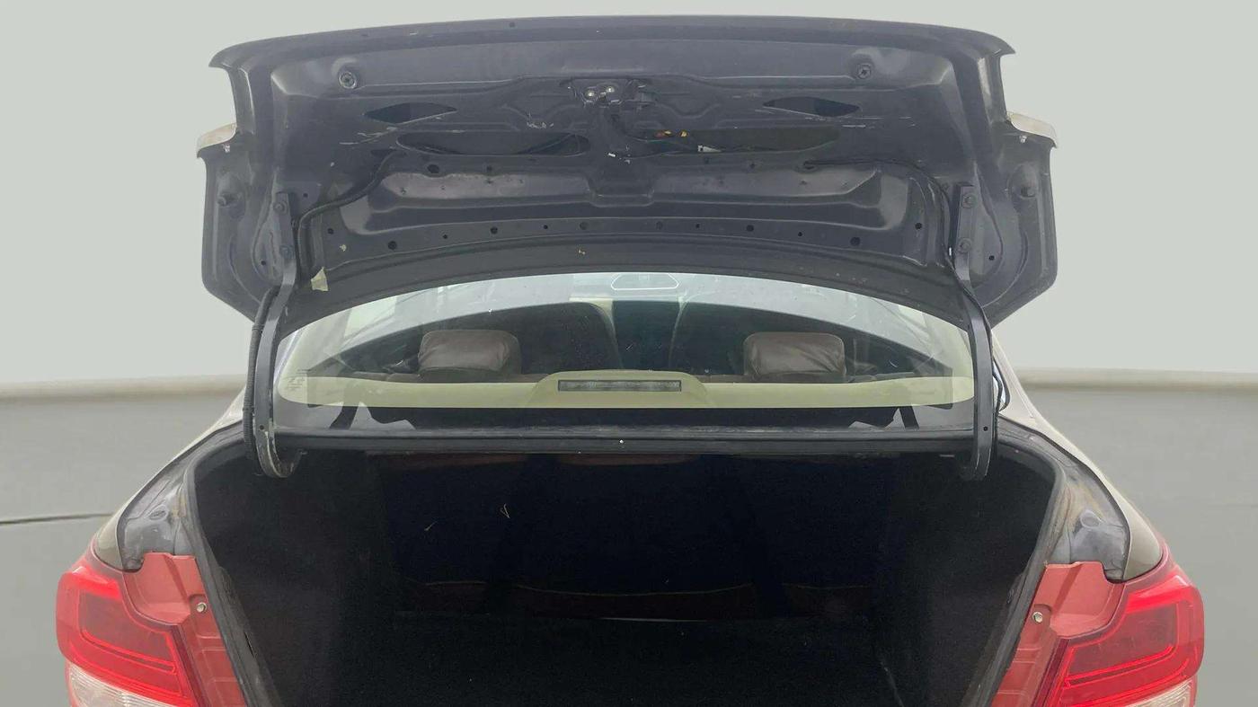 2019 Maruti Dzire VXI, Petrol, Manual, 75,803 km, Boot Door Open