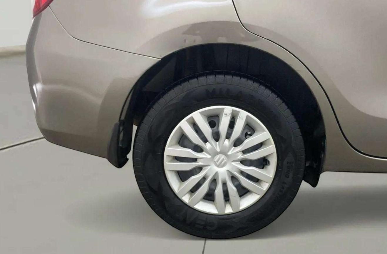 2019 Maruti Dzire VXI, Petrol, Manual, 75,803 km, Right Rear Wheel