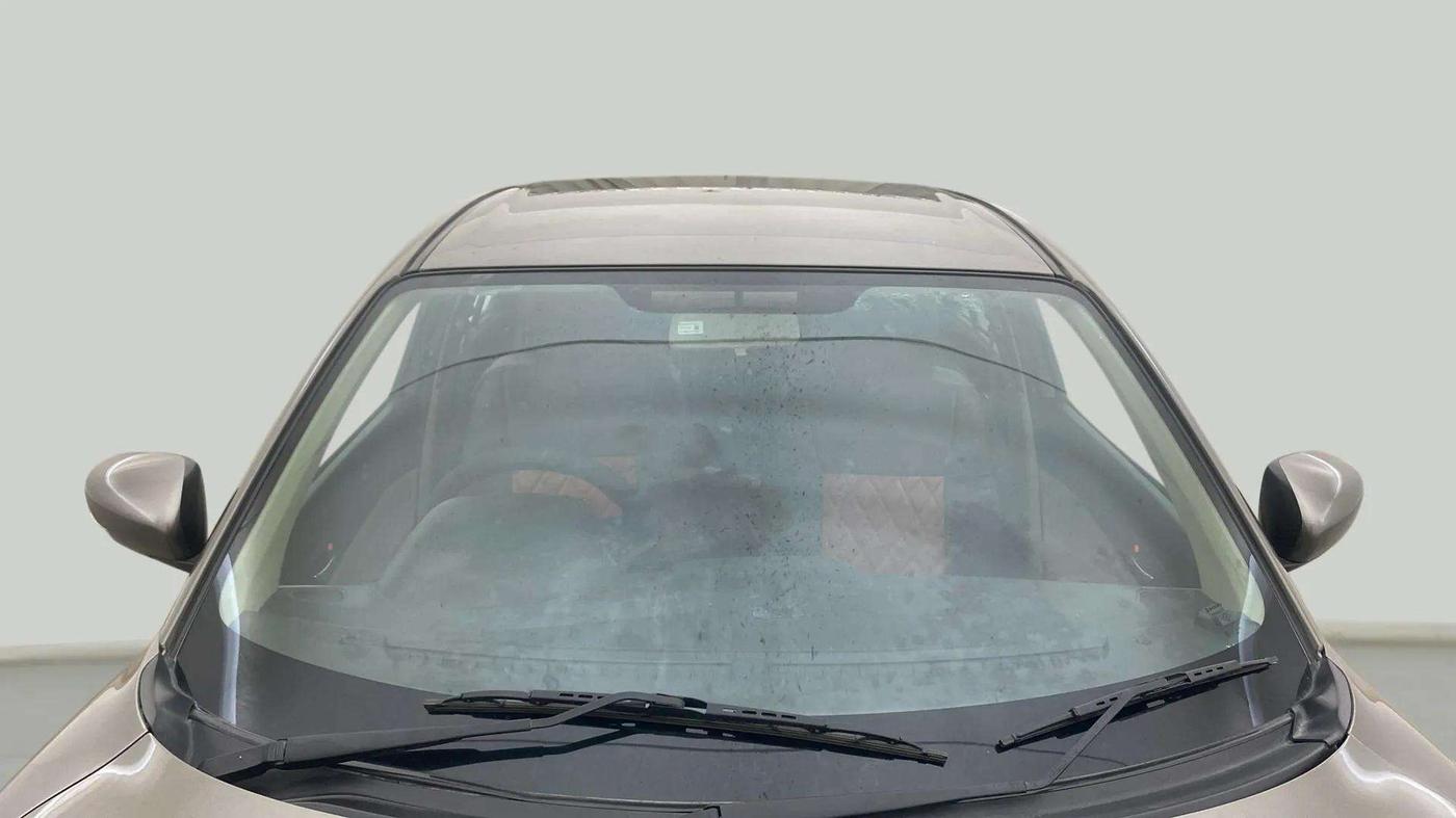 2019 Maruti Dzire VXI, Petrol, Manual, 75,803 km, Front Windshield