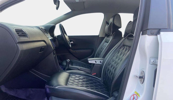 2021 Volkswagen Polo TRENDLINE 1.0L, Petrol, Manual, 37,274 km, Right Side Front Door Cabin