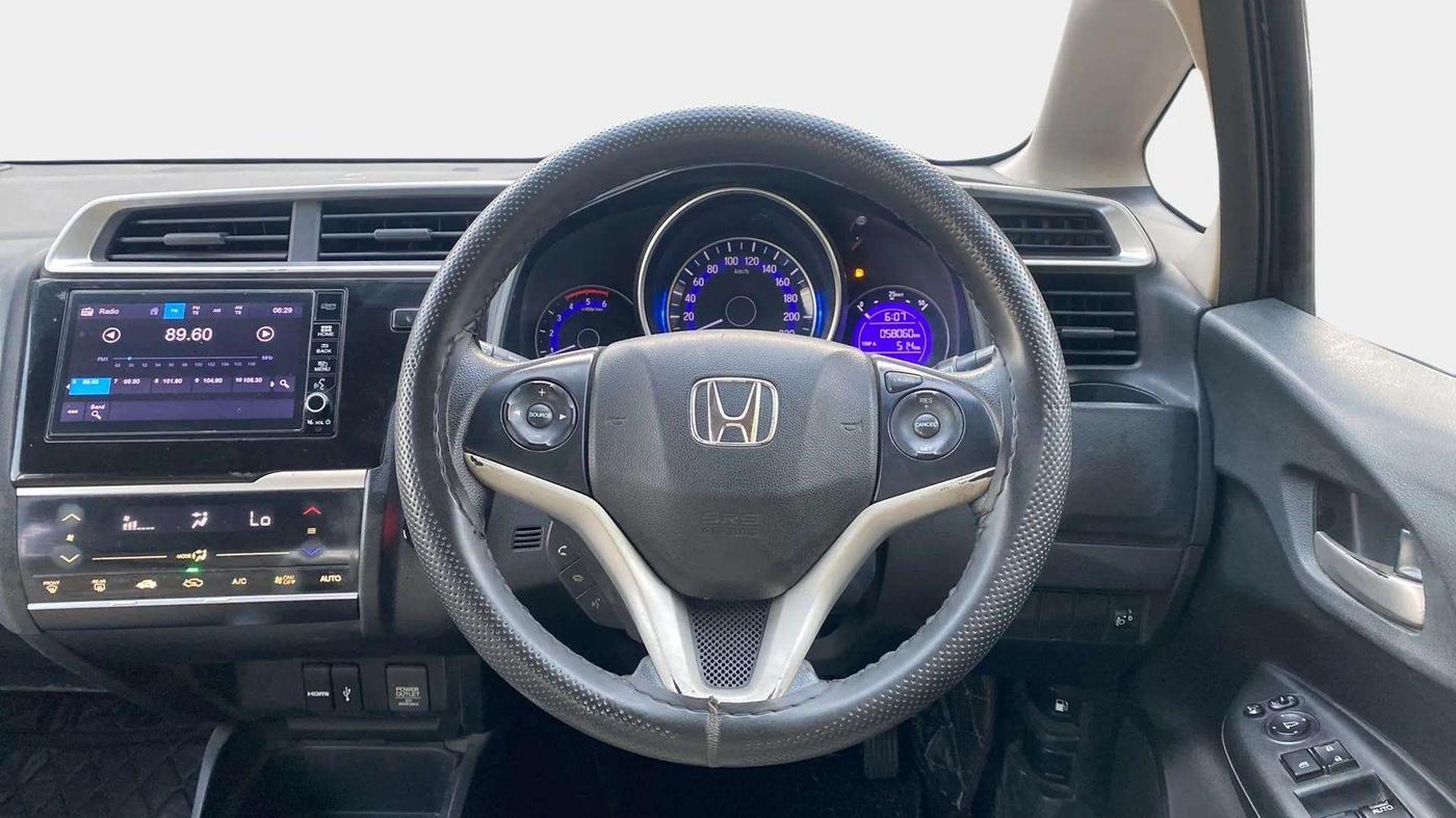 2018 Honda WR-V 1.5L I-DTEC VX MT, Diesel, Manual, 58,171 km, Steering Wheel Close Up