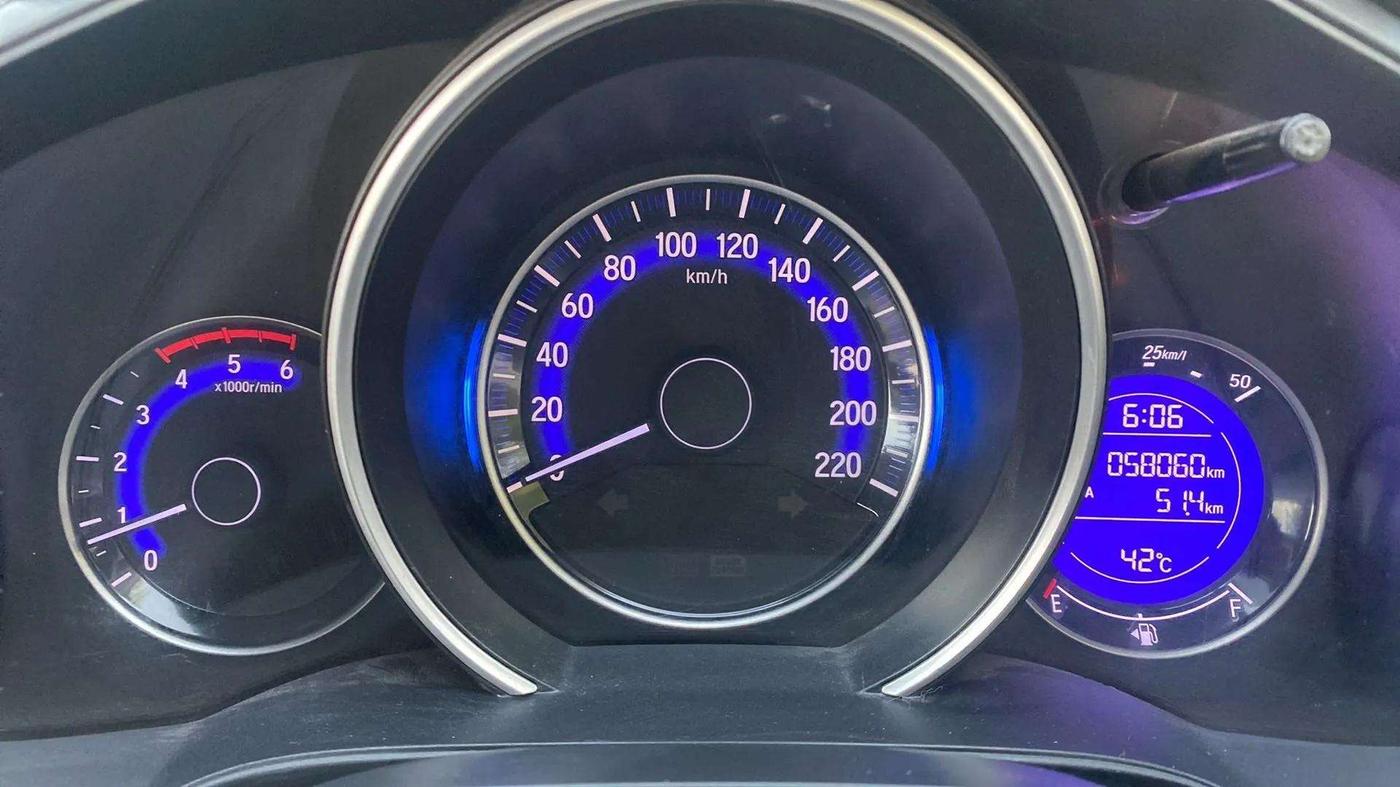 2018 Honda WR-V 1.5L I-DTEC VX MT, Diesel, Manual, 58,171 km, Odometer Image