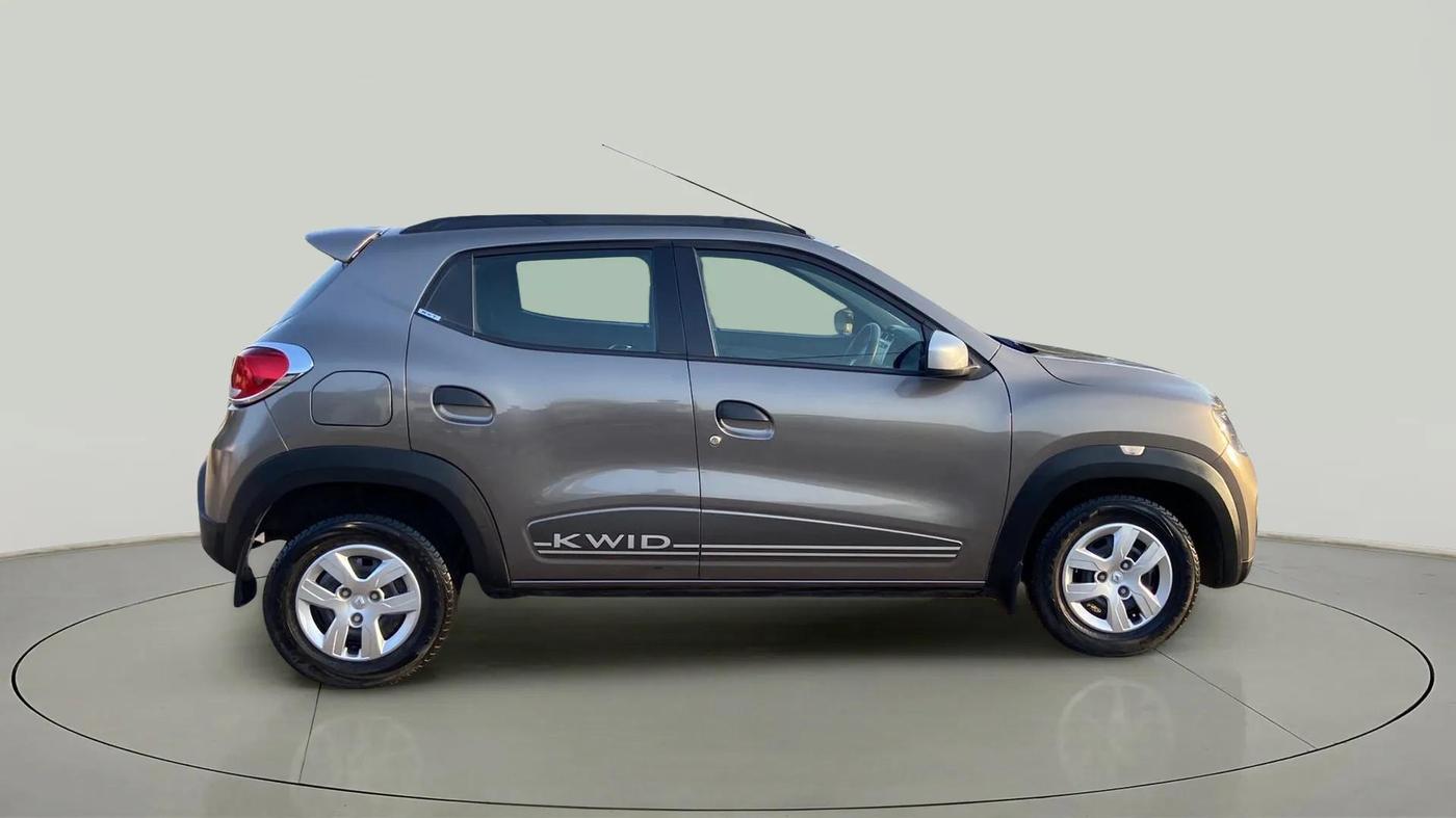 2018 Renault Kwid RXT 1.0 (O), Petrol, Manual, 42,962 km, Right Side View