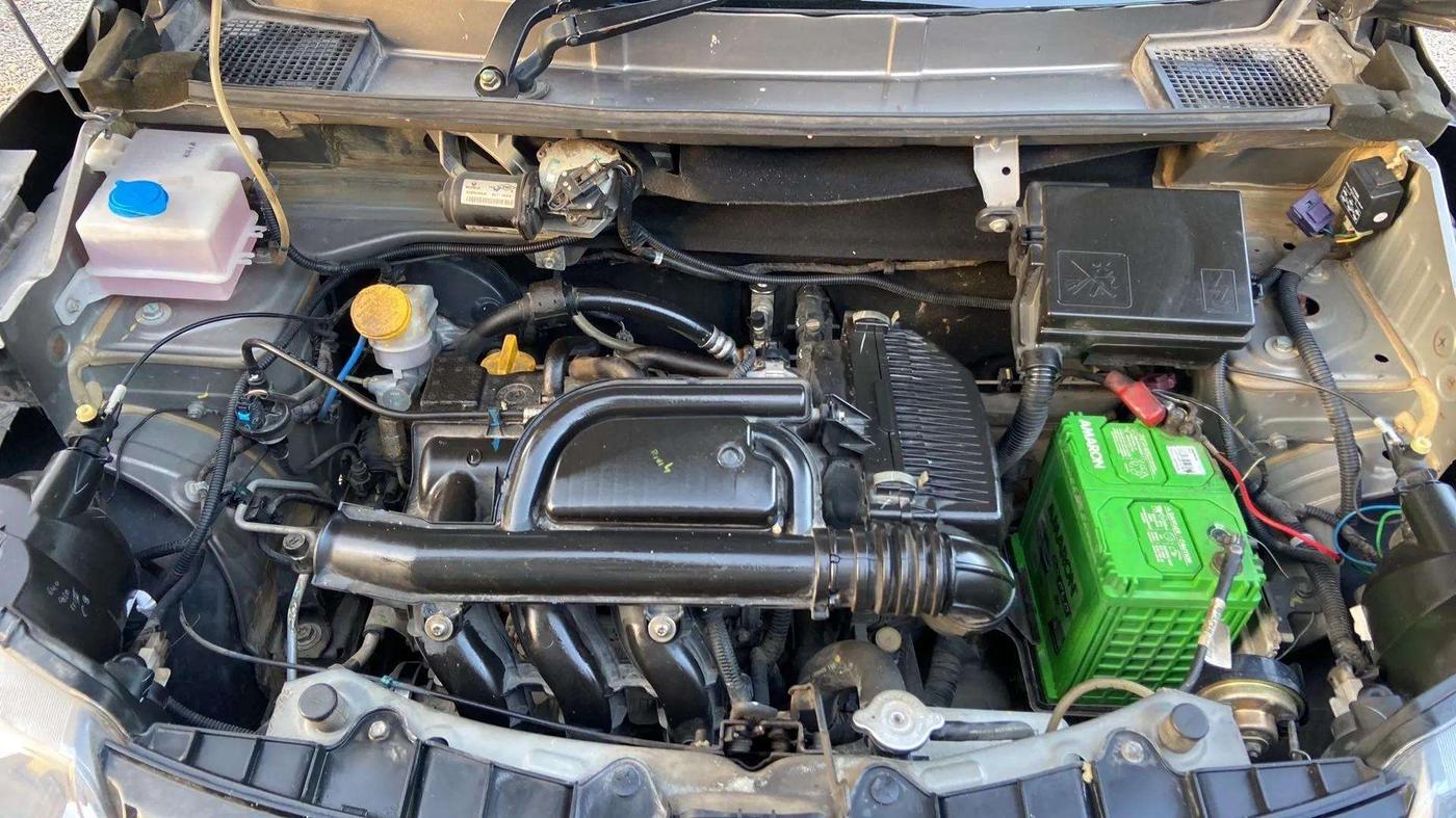 2018 Renault Kwid RXT 1.0 (O), Petrol, Manual, 42,962 km, Open Bonet