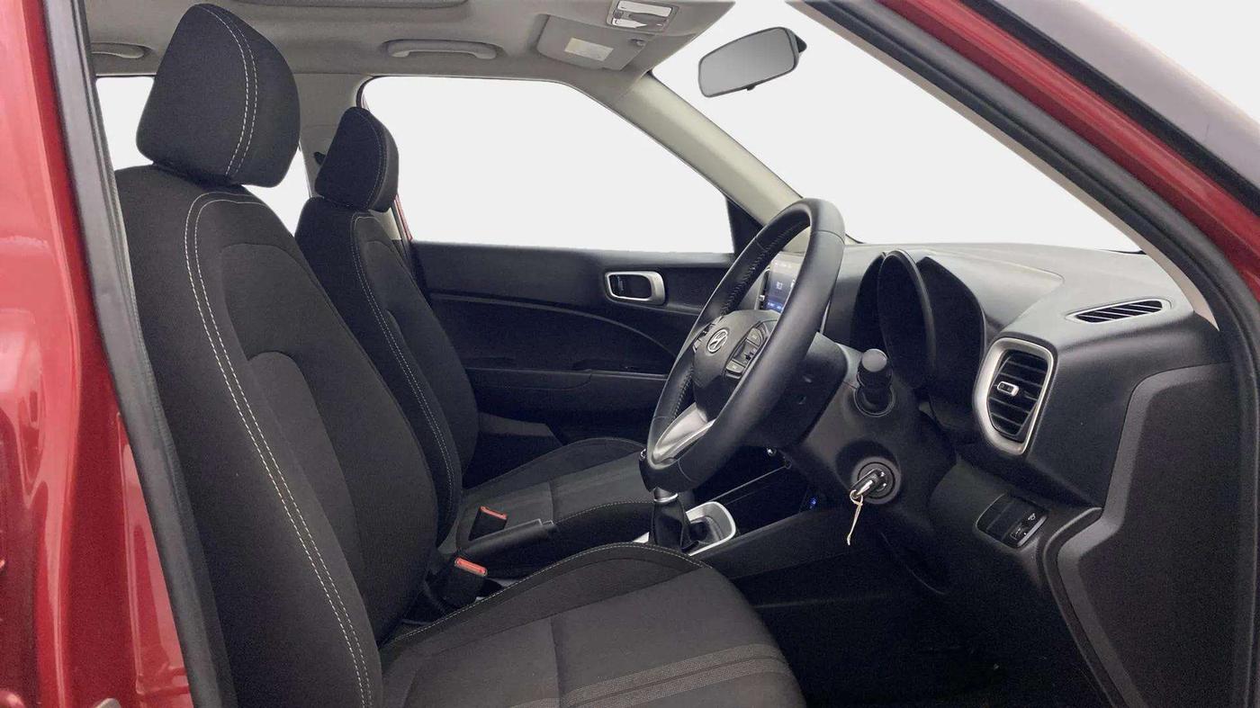 2021 Hyundai VENUE SX 1.5 CRDI, Diesel, Manual, 48,355 km, Right Side Front Door Cabin