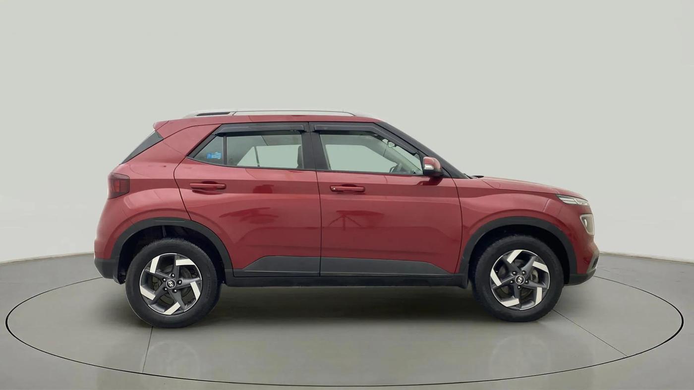 2021 Hyundai VENUE SX 1.5 CRDI, Diesel, Manual, 48,355 km, Right Side View