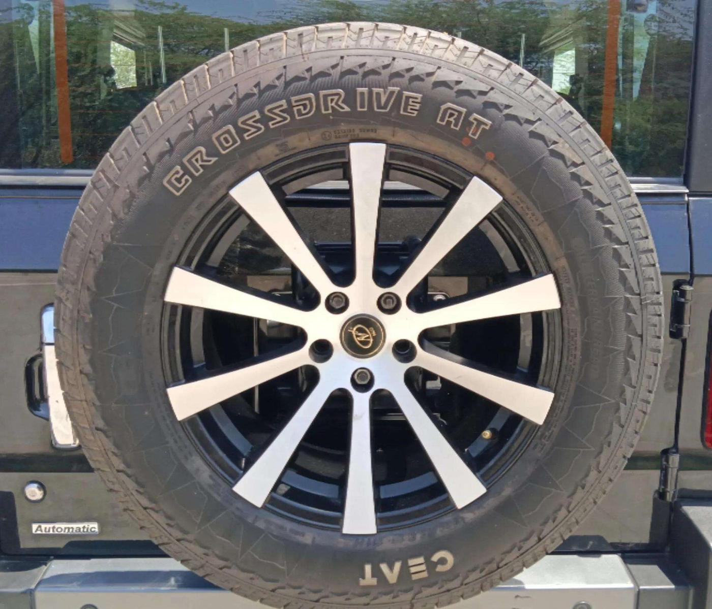 2022 Mahindra Thar LX PETROL HT 4WD AT, Petrol, Automatic, 16,881 km, Spare Tyre