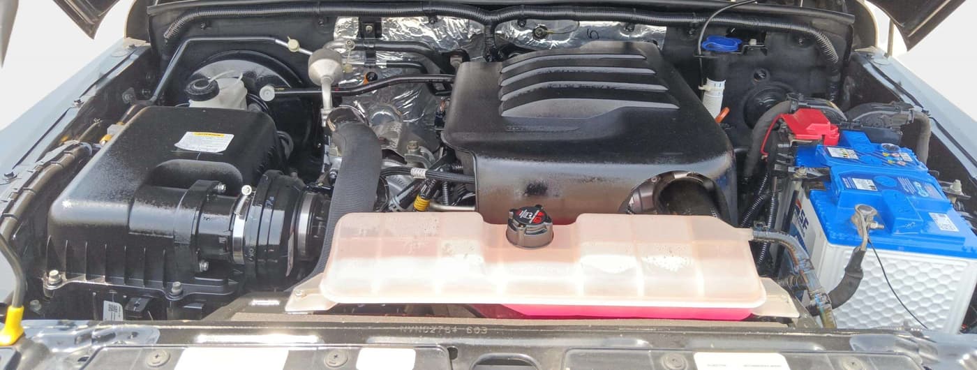 2022 Mahindra Thar LX PETROL HT 4WD AT, Petrol, Automatic, 16,881 km, Engine View