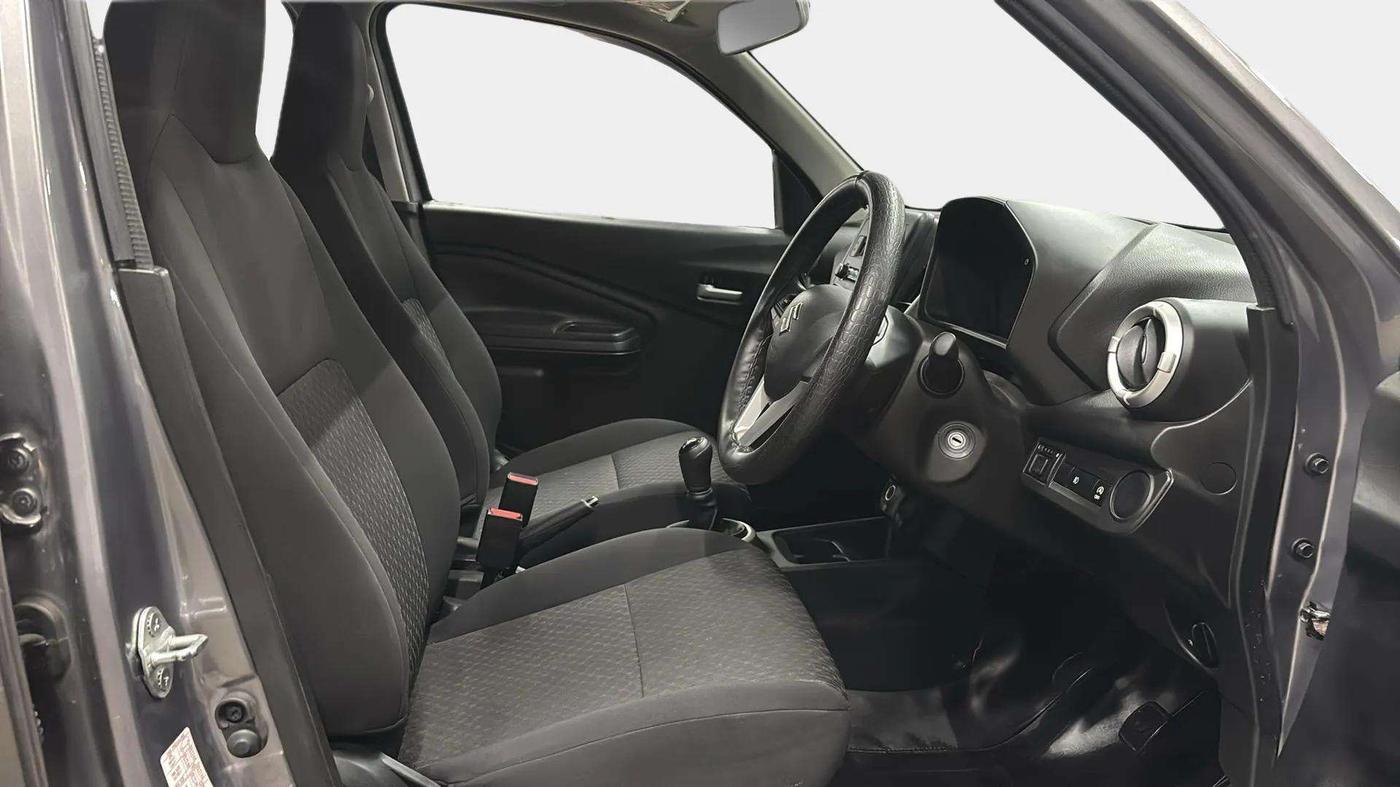 2023 Maruti Celerio ZXI, Petrol, Manual, 18,986 km, Right Side Front Door Cabin