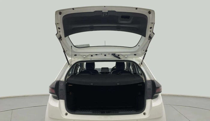 2023 Tata ALTROZ XTA, Petrol, Automatic, 12,932 km, Boot Door Open