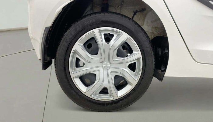 2023 Tata ALTROZ XTA, Petrol, Automatic, 12,932 km, Right Rear Wheel