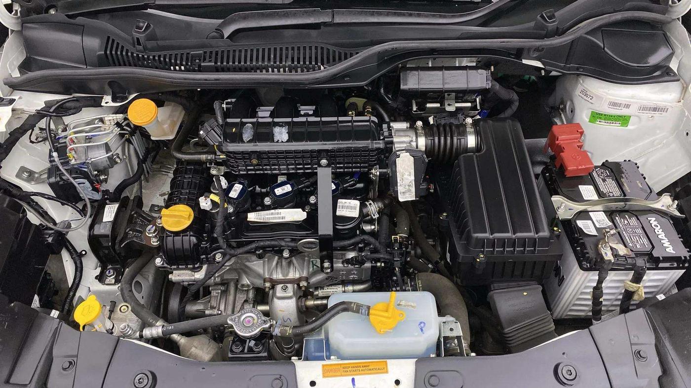 2023 Tata ALTROZ XTA, Petrol, Automatic, 13,010 km, Engine View