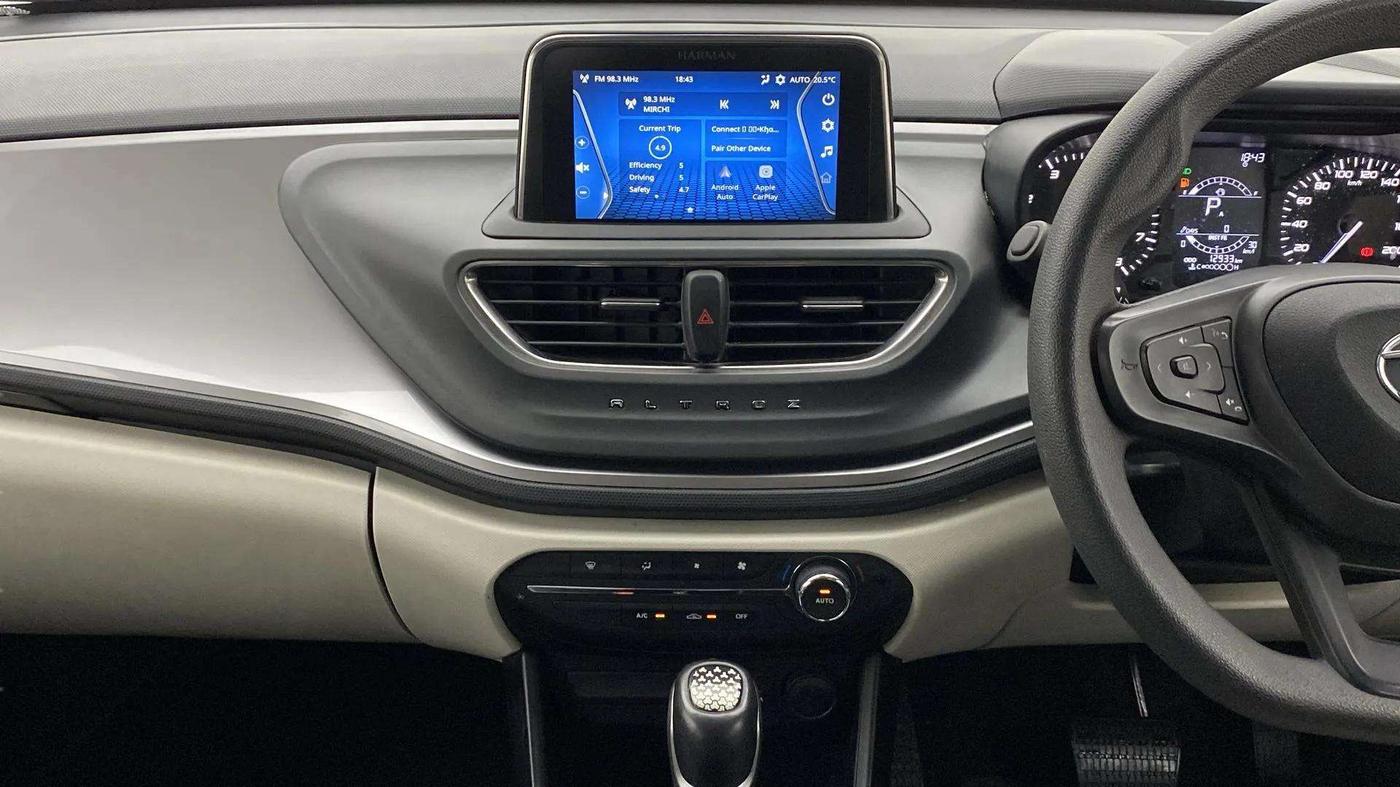 2023 Tata ALTROZ XTA, Petrol, Automatic, 13,010 km, Air Conditioner
