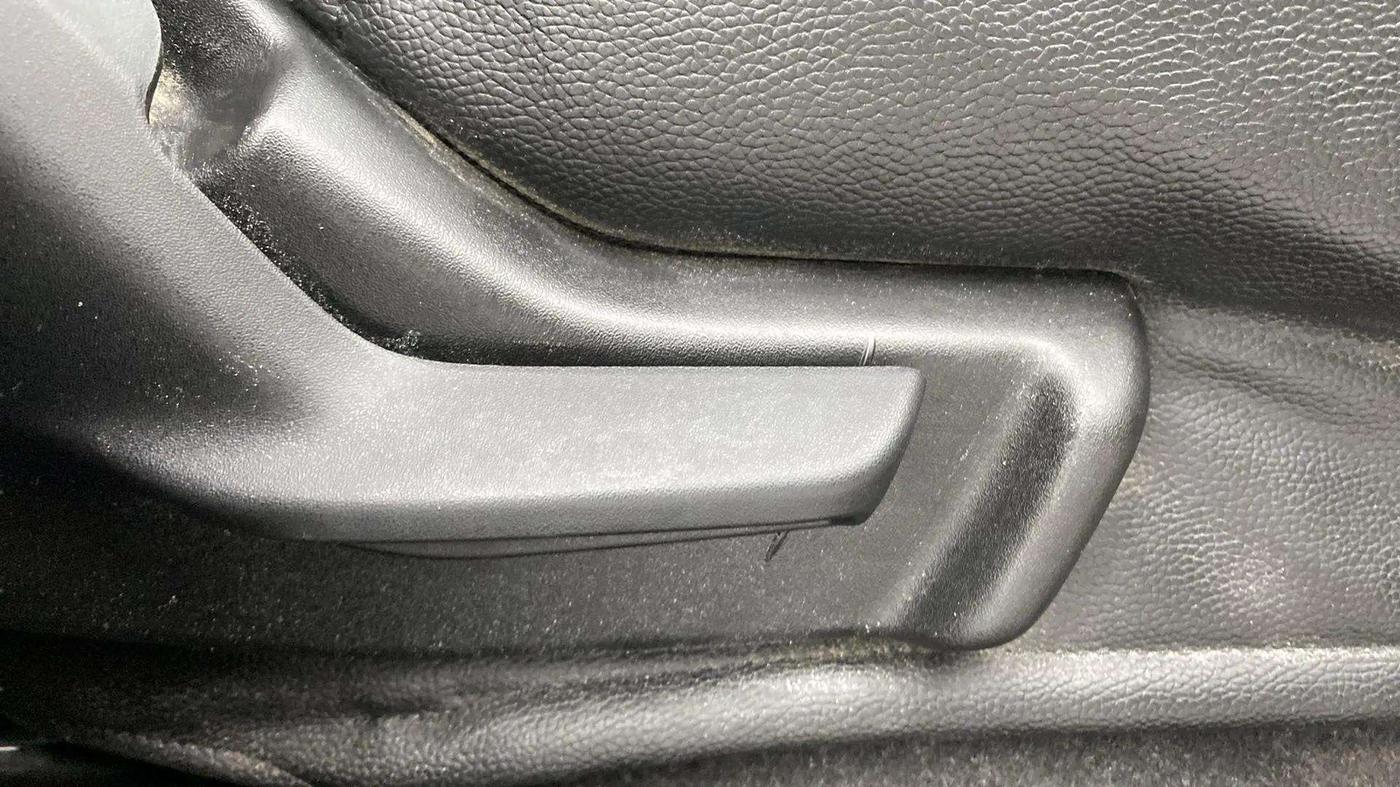 2017 Maruti IGNIS ZETA 1.2, Petrol, Manual, 30,197 km, Driver Side Adjustment Panel