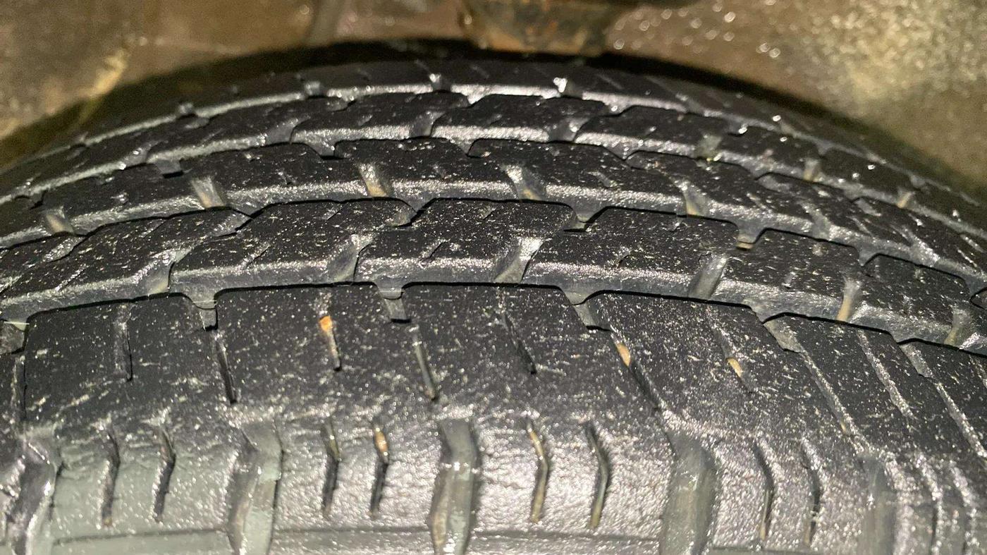 2017 Maruti Alto K10 VXI AMT, Petrol, Automatic, 36,462 km, Right Front Tyre Tread