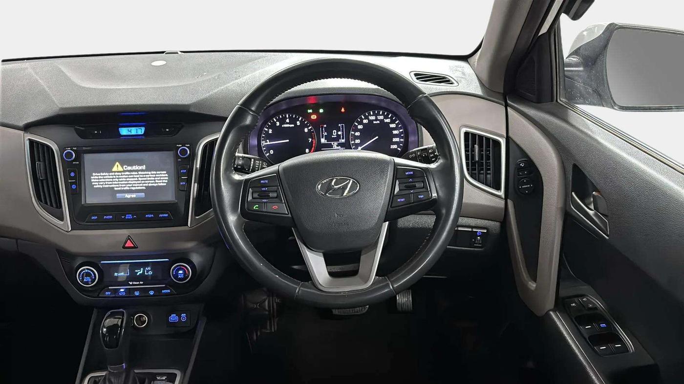 2016 Hyundai Creta SX PLUS AT 1.6 PETROL, Petrol, Automatic, 49,525 km, Steering Wheel Close Up