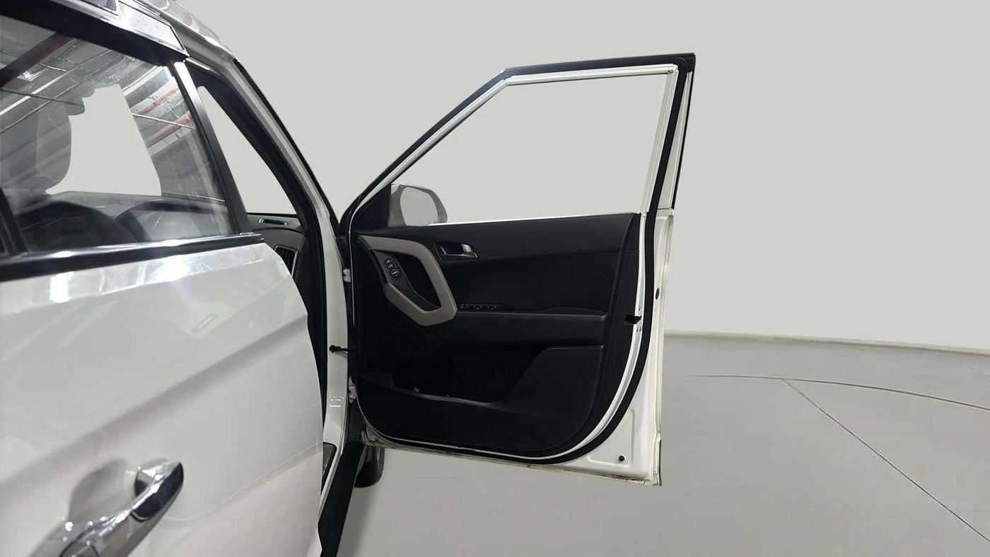 2016 Hyundai Creta SX PLUS AT 1.6 PETROL, Petrol, Automatic, 49,525 km, RHS Front Door