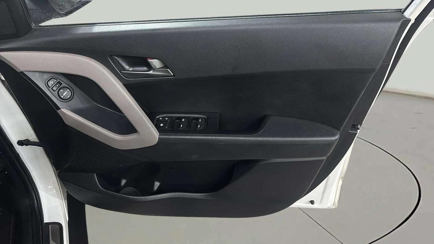 2016 Hyundai Creta SX PLUS AT 1.6 PETROL, Petrol, Automatic, 49,525 km, Driver Side Door Panels Control