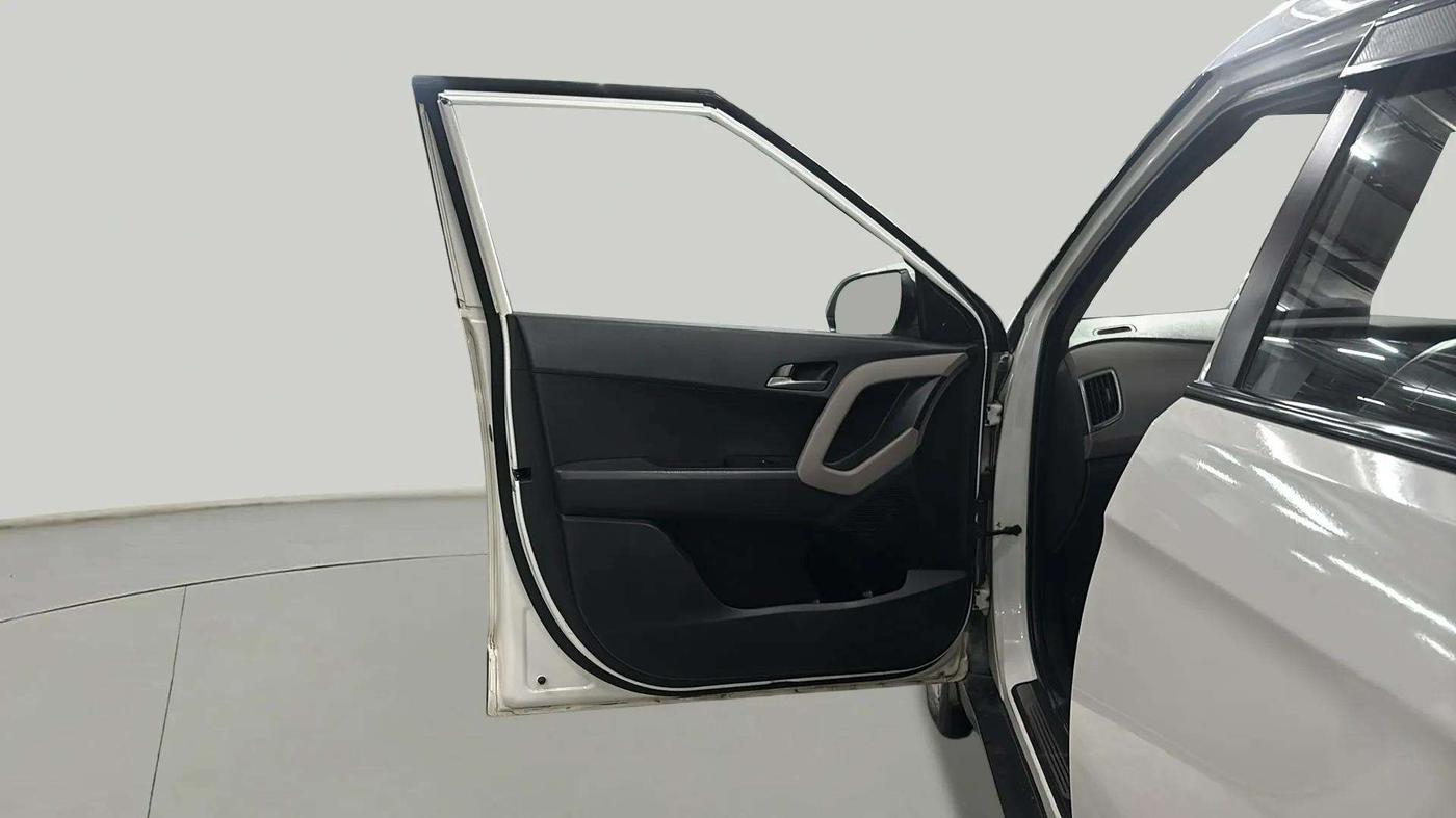 2016 Hyundai Creta SX PLUS AT 1.6 PETROL, Petrol, Automatic, 49,525 km, LHS Front Door