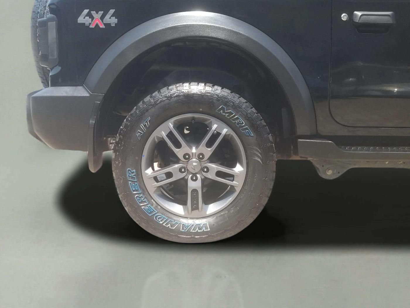 2023 Mahindra Thar LX HT PETROL 4WD MT, Petrol, Manual, 33,147 km, Right Rear Wheel