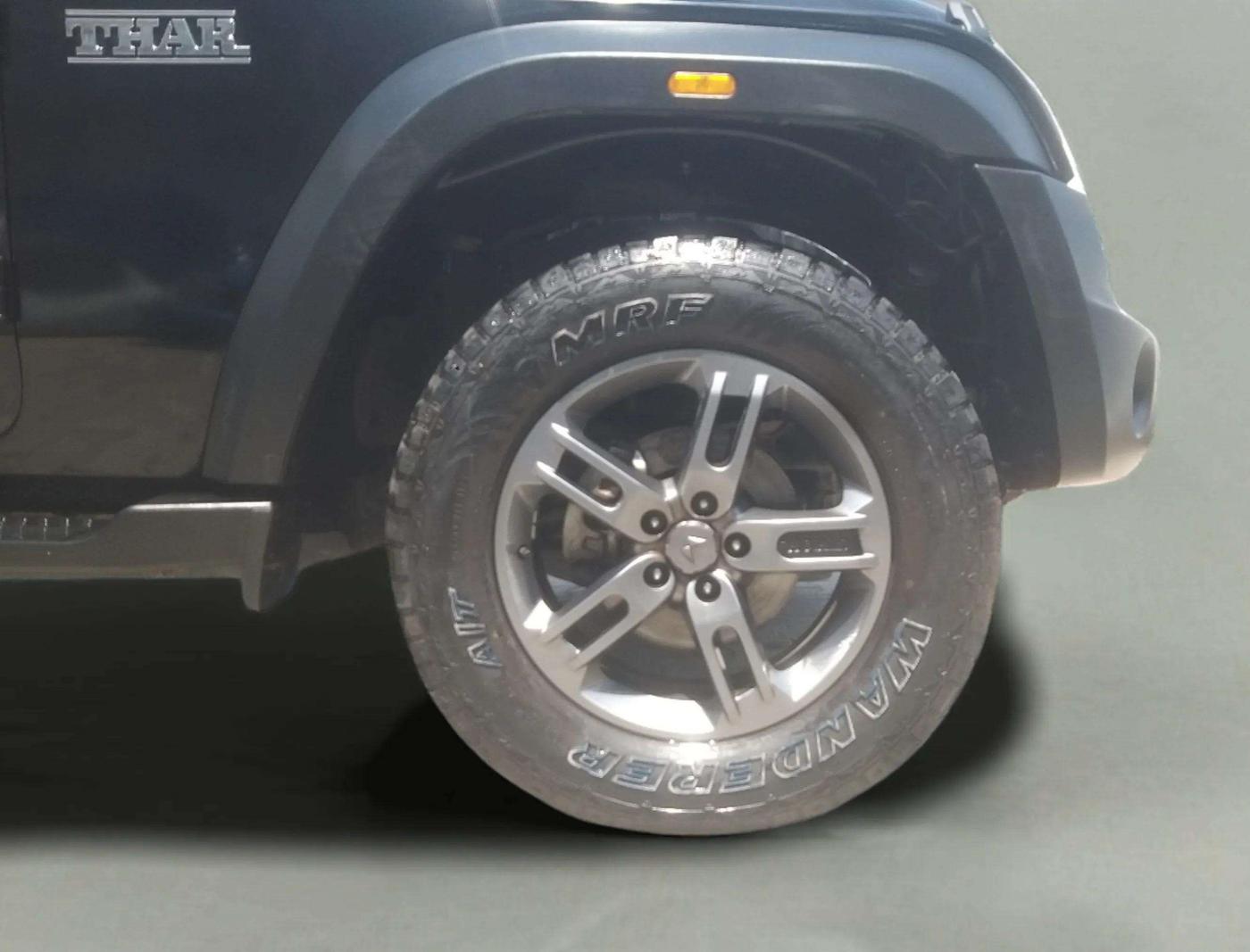 2023 Mahindra Thar LX HT PETROL 4WD MT, Petrol, Manual, 33,147 km, Right Front Wheel