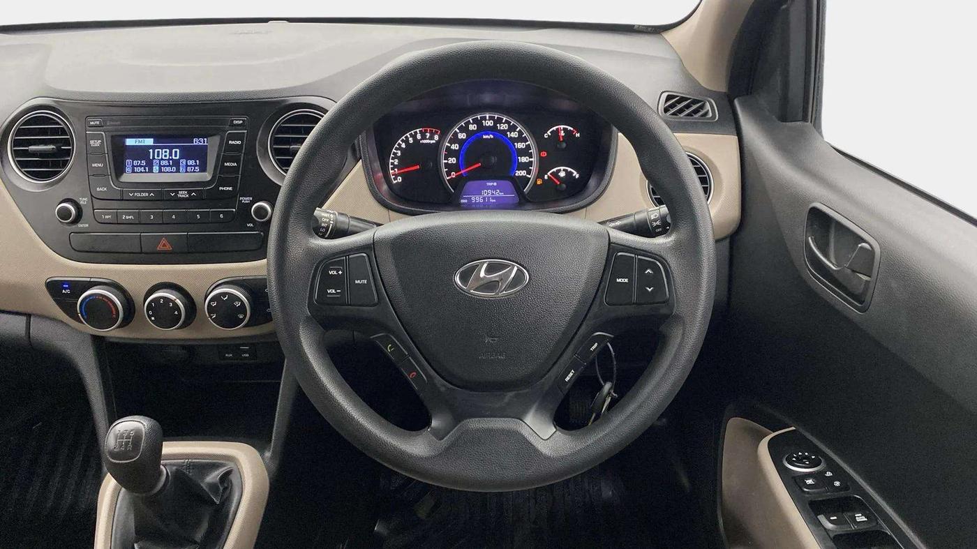 2019 Hyundai Grand i10 MAGNA 1.2 KAPPA VTVT, Petrol, Manual, 99,610 km, Steering Wheel Close Up