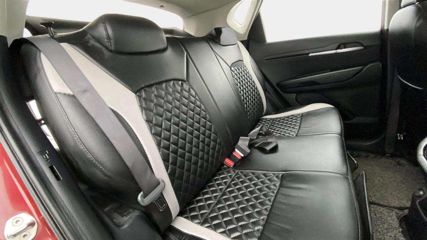 2022 KIA SONET HTK PLUS 1.0 IMT, Petrol, Manual, 18,358 km, Right Side Rear Door Cabin