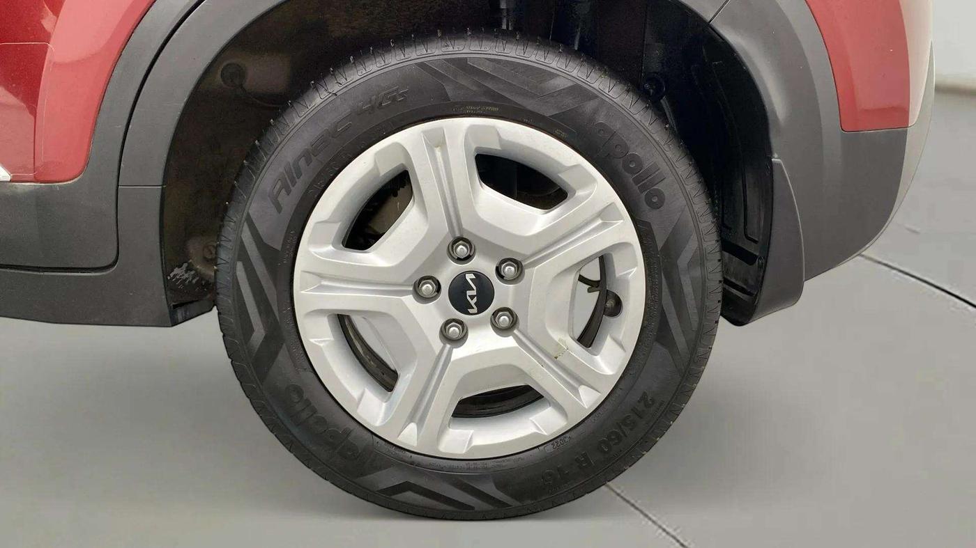 2022 KIA SONET HTK PLUS 1.0 IMT, Petrol, Manual, 18,358 km, Left Rear Wheel