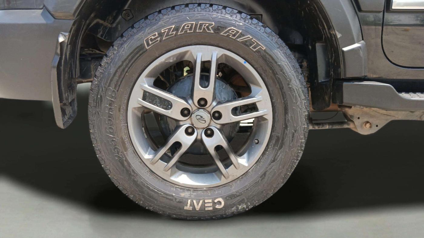 2022 Mahindra Thar LX HT PETROL 4WD MT, Petrol, Manual, 62,758 km, Right Rear Wheel