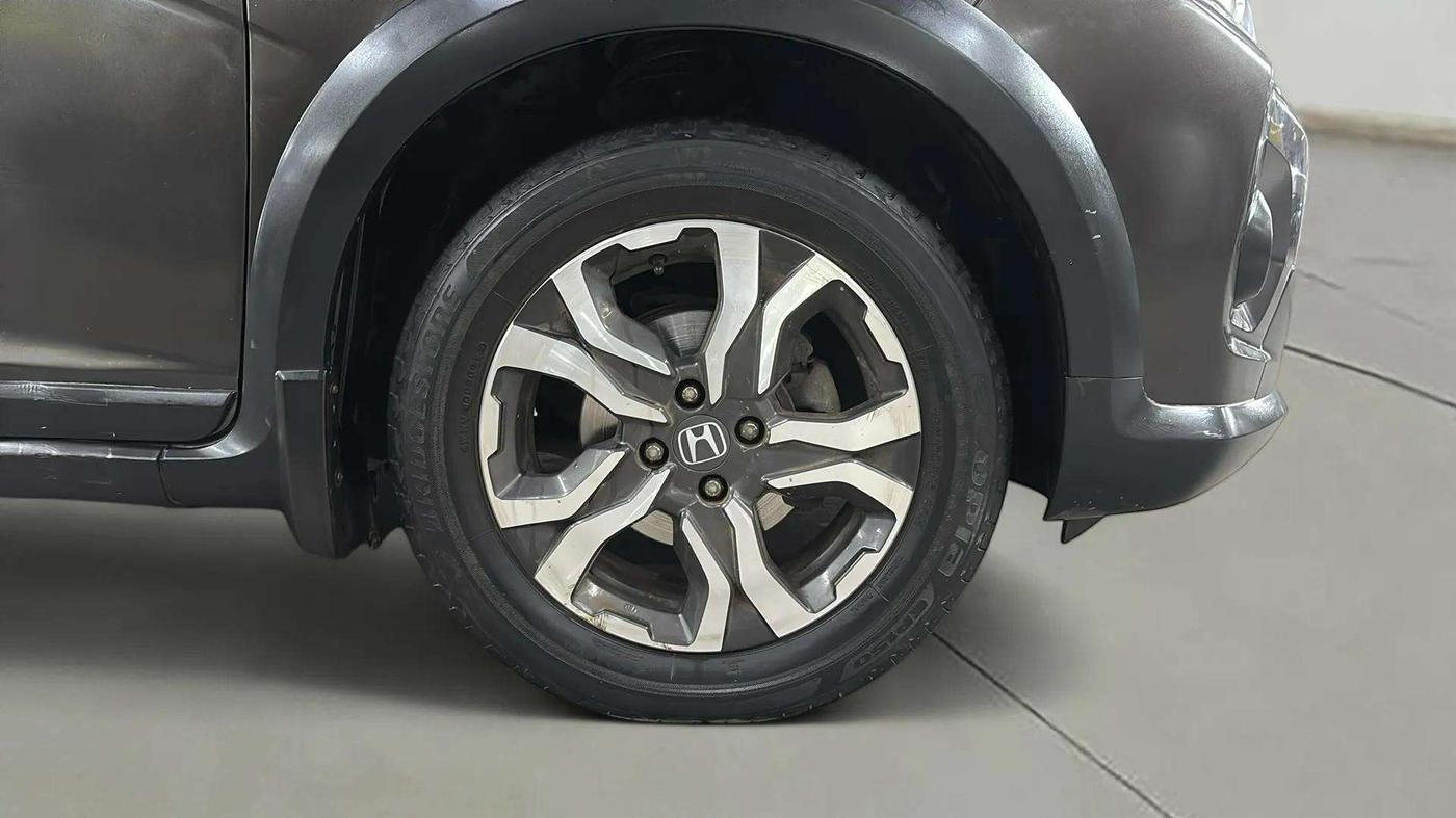 2018 Honda WR-V 1.2L I-VTEC S MT, Petrol, Manual, 23,556 km, Right Front Wheel