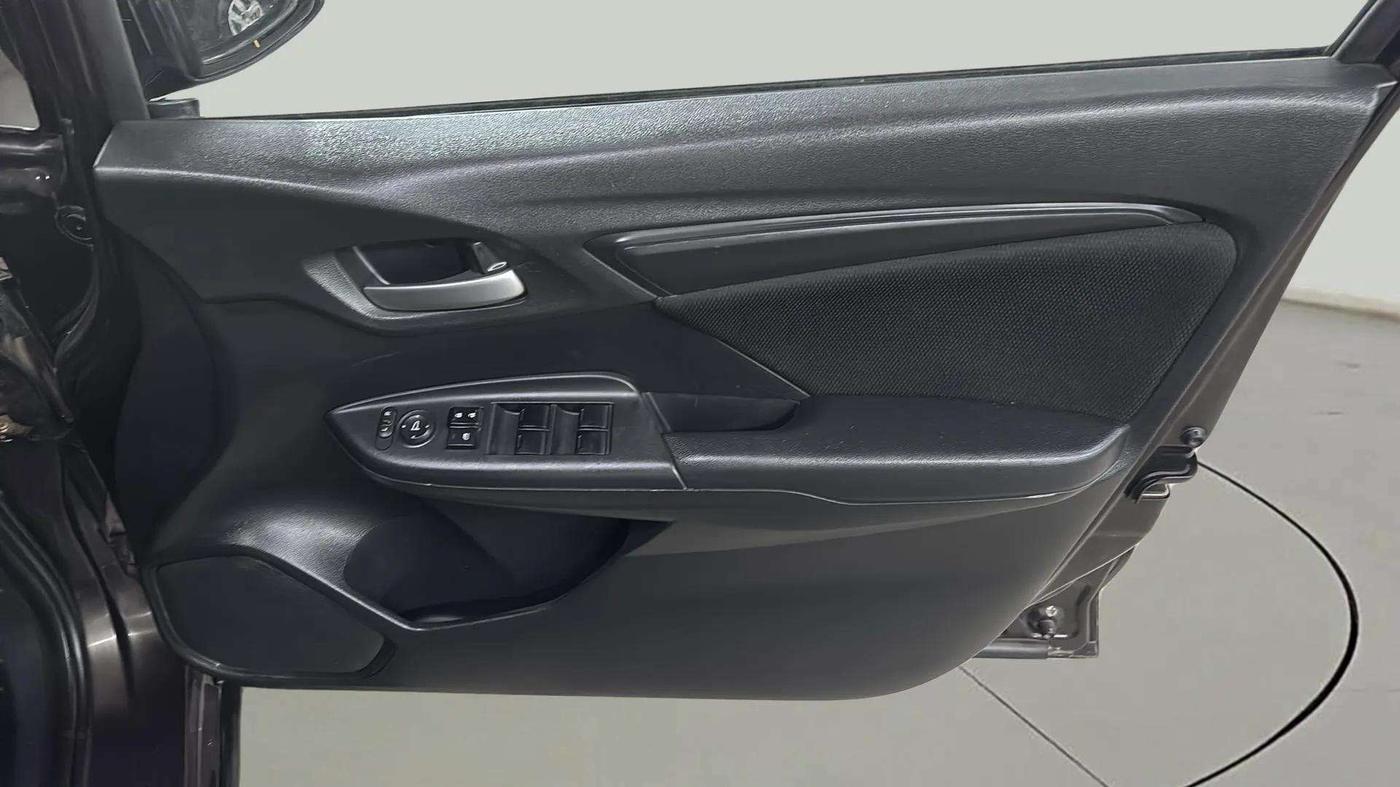 2018 Honda WR-V 1.2L I-VTEC S MT, Petrol, Manual, 23,556 km, Driver Side Door Panels Control