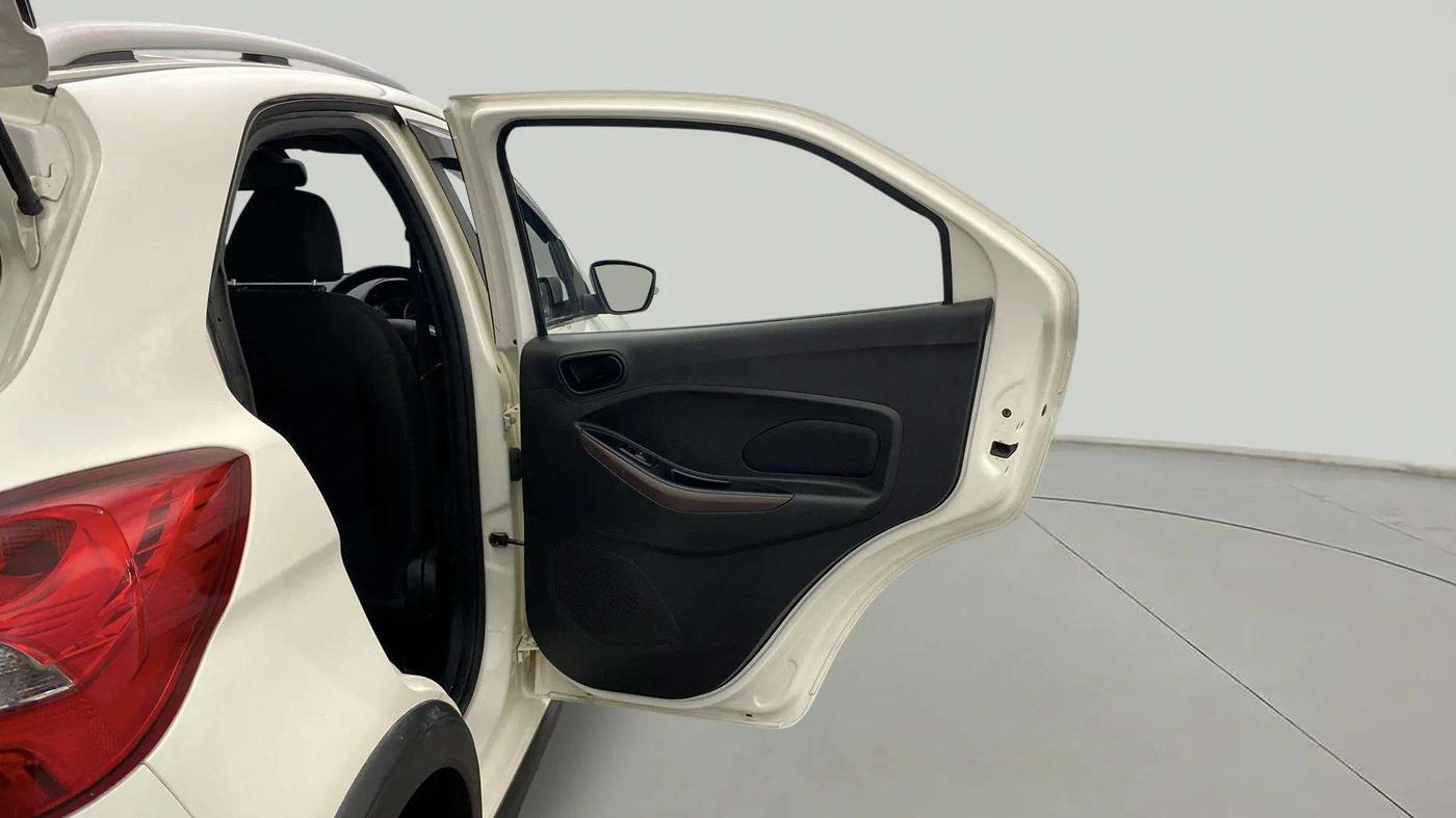2020 Ford FREESTYLE TITANIUM PLUS 1.2 PETROL, Petrol, Manual, 34,634 km, RHS Rear Door