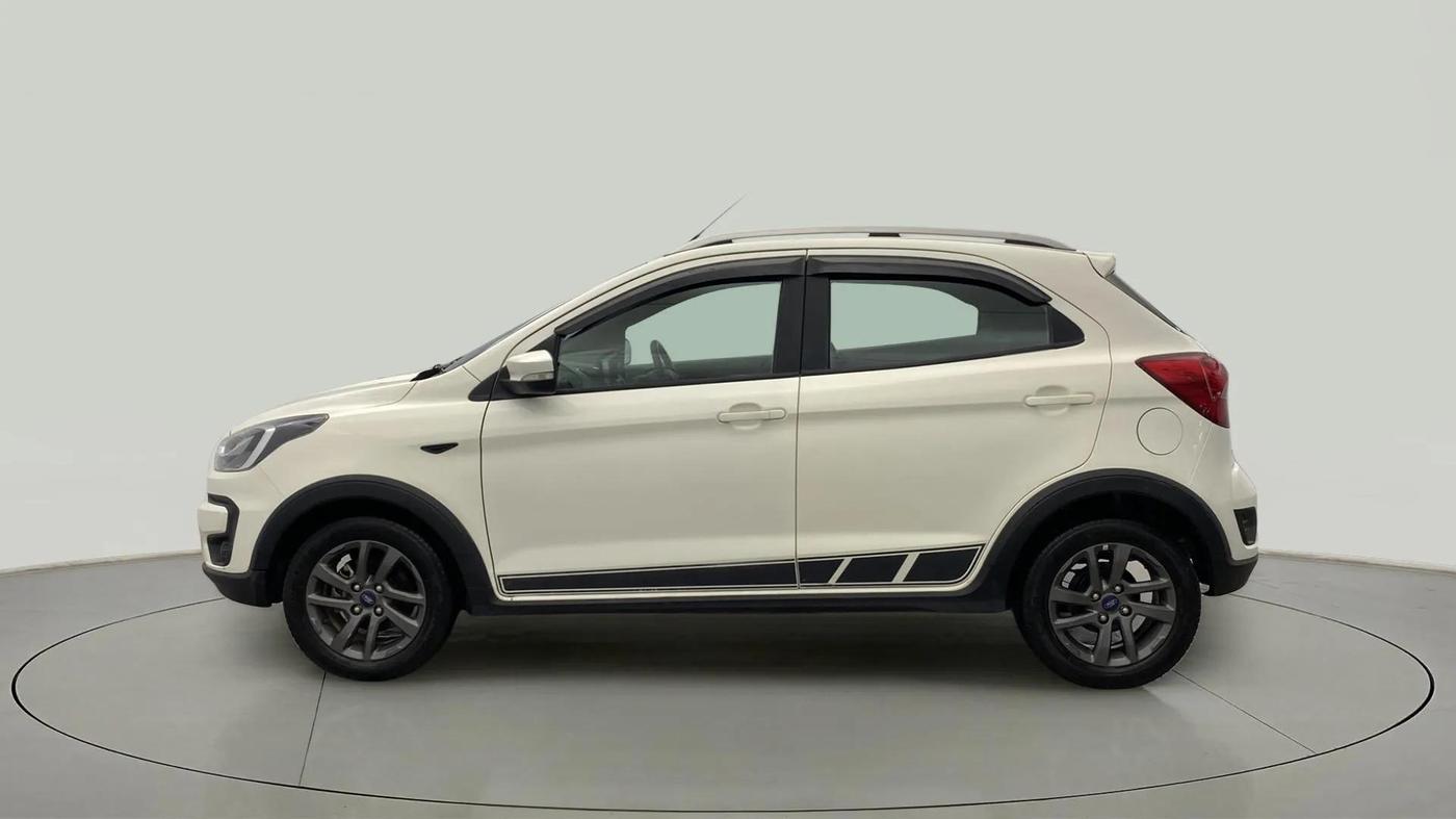 2020 Ford FREESTYLE TITANIUM PLUS 1.2 PETROL, Petrol, Manual, 34,634 km, Left Side