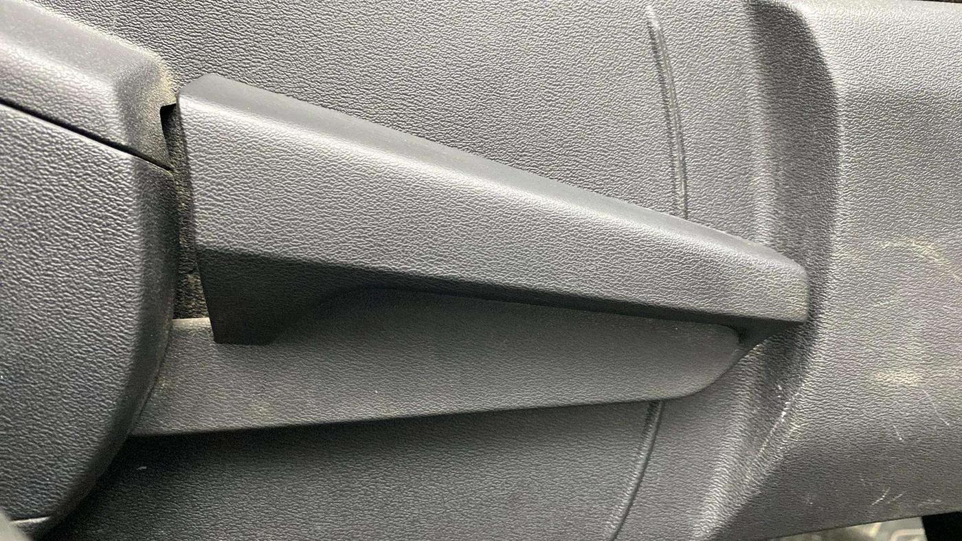 2023 Nissan MAGNITE XE, Petrol, Manual, 10,113 km, Driver Side Adjustment Panel