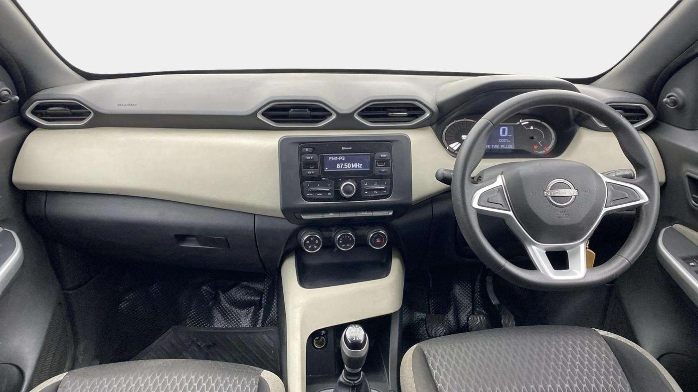 2023 Nissan MAGNITE XE, Petrol, Manual, 10,113 km, Dashboard