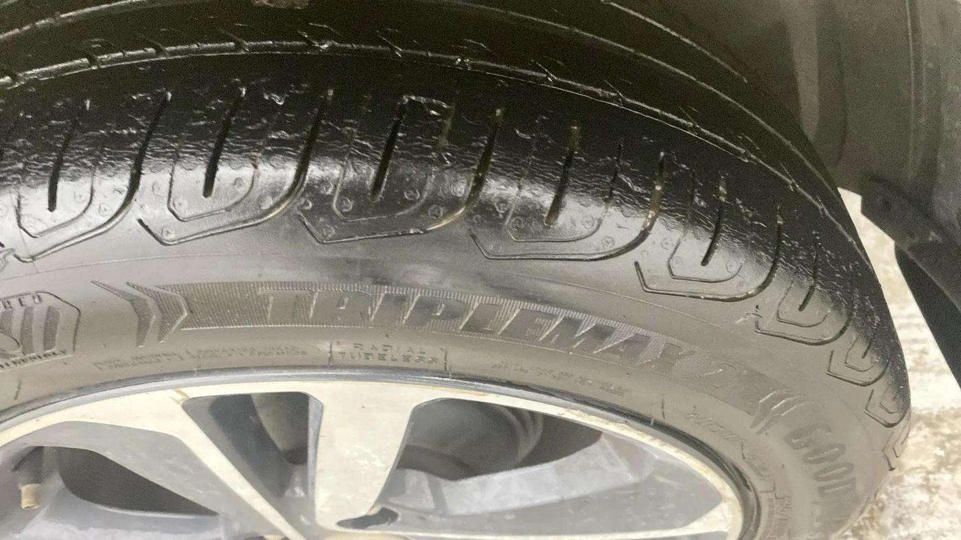 2021 Tata ALTROZ XZ PLUS PETROL, Petrol, Manual, 40,492 km, Left Rear Tyre Tread