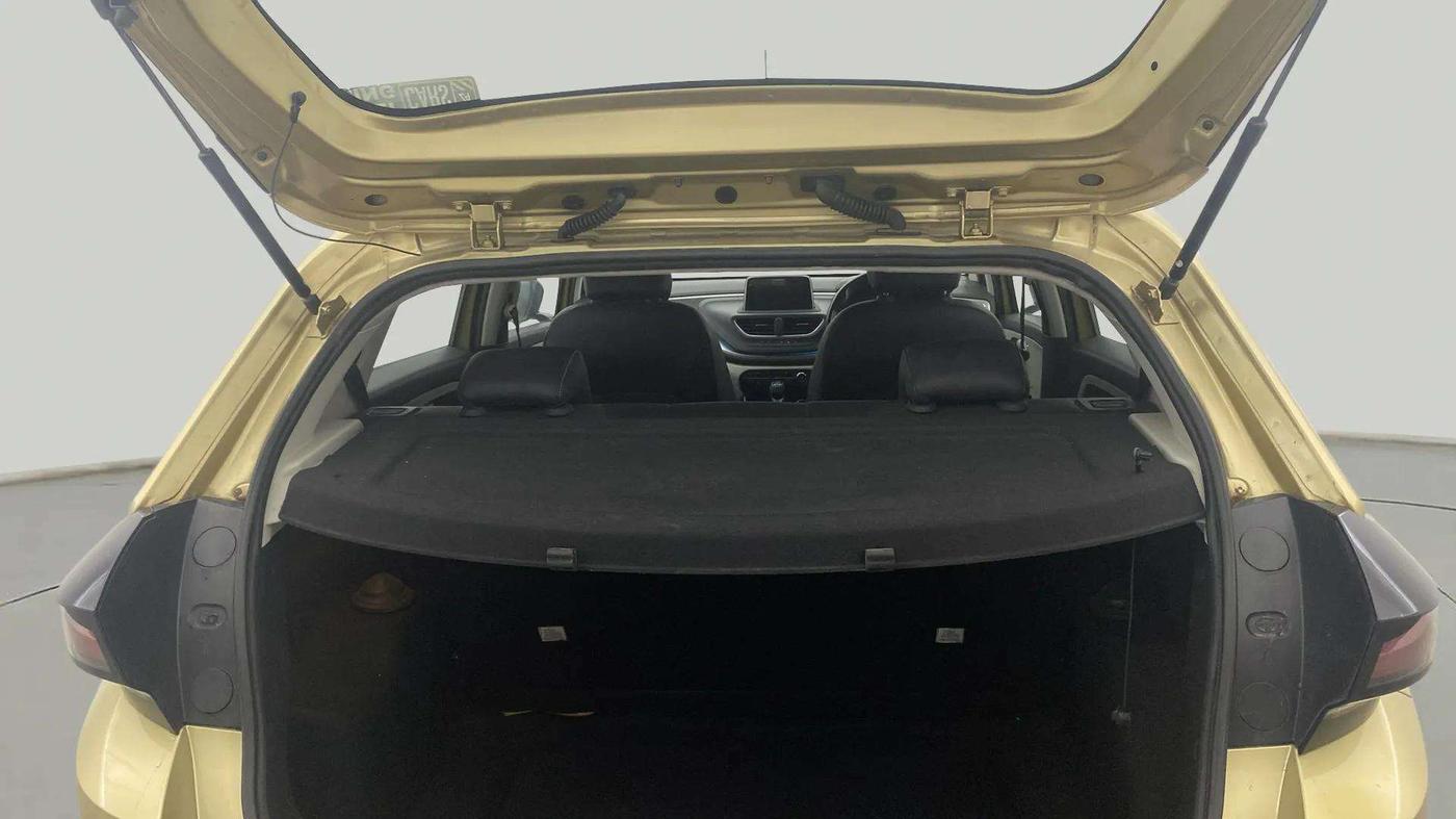 2021 Tata ALTROZ XZ PLUS PETROL, Petrol, Manual, 40,492 km, Boot Door Open