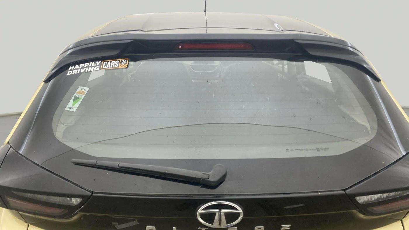 2021 Tata ALTROZ XZ PLUS PETROL, Petrol, Manual, 40,492 km, Rear Windshield