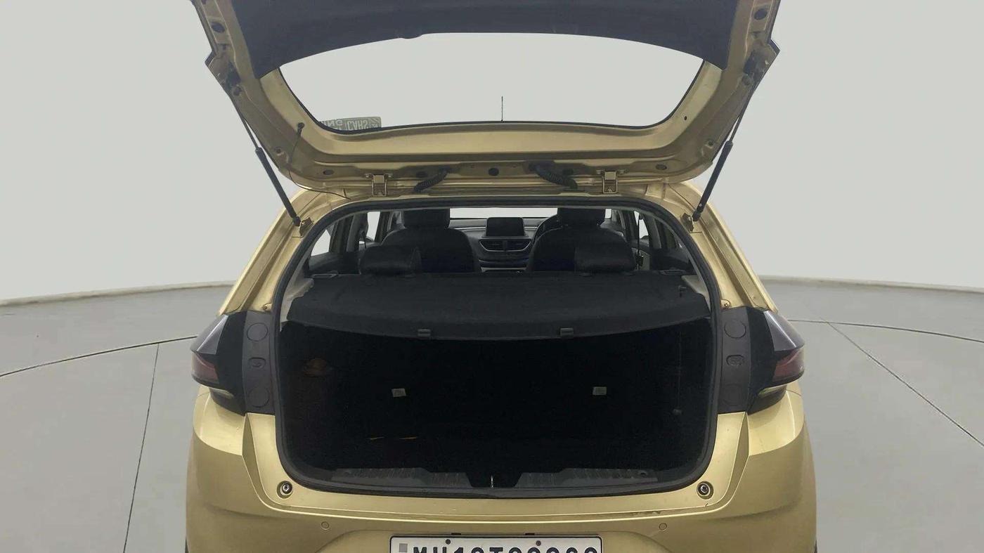 2021 Tata ALTROZ XZ PLUS PETROL, Petrol, Manual, 40,492 km, Boot Inside