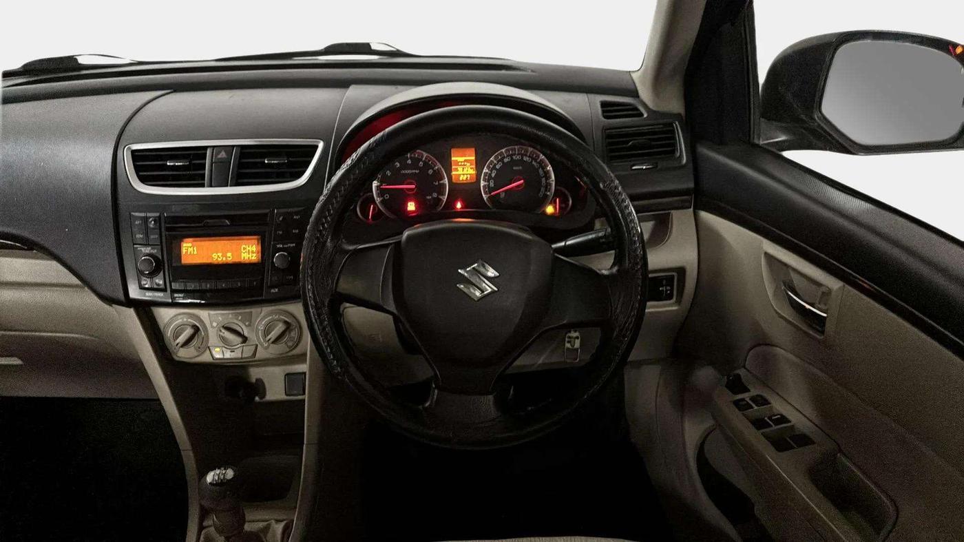2015 Maruti Swift Dzire VXI, Petrol, Manual, 79,086 km, Steering Wheel Close Up
