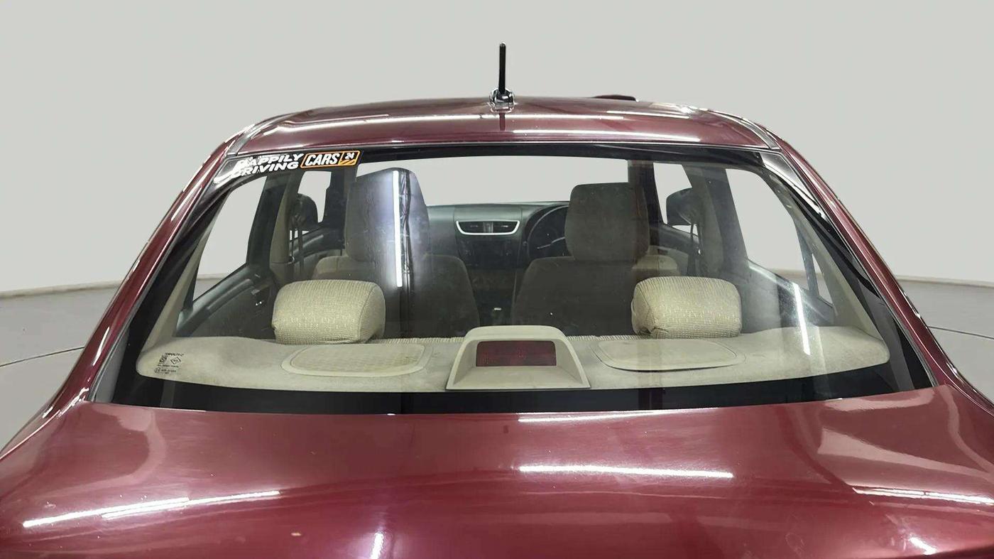 2015 Maruti Swift Dzire VXI, Petrol, Manual, 79,086 km, Rear Windshield