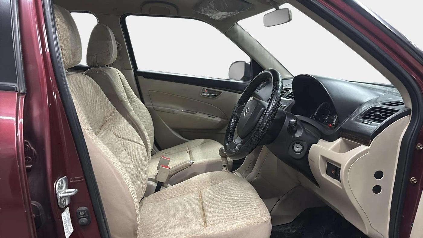 2015 Maruti Swift Dzire VXI, Petrol, Manual, 79,086 km, Right Side Front Door Cabin