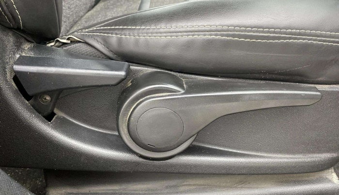 2018 Tata NEXON XZA PLUS PETROL, Petrol, Automatic, 78,213 km, Driver Side Adjustment Panel