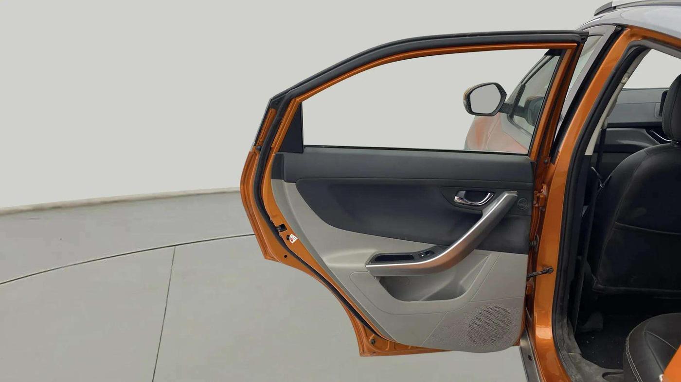 2018 Tata NEXON XZA PLUS PETROL, Petrol, Automatic, 78,271 km, LHS Rear Door