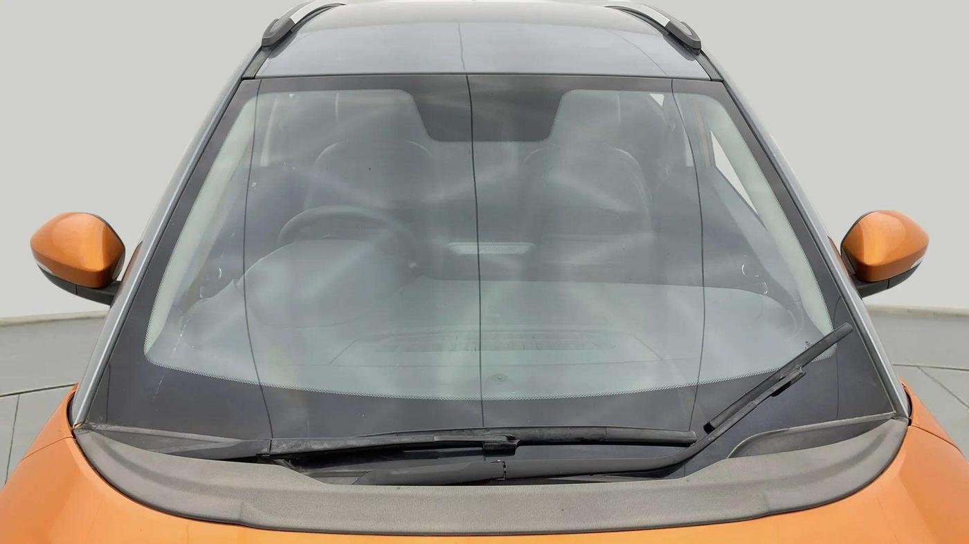 2018 Tata NEXON XZA PLUS PETROL, Petrol, Automatic, 78,271 km, Front Windshield