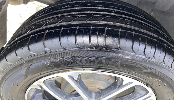 2018 Maruti Swift ZXI PLUS, Petrol, Manual, 1,14,411 km, Right Rear Tyre Tread