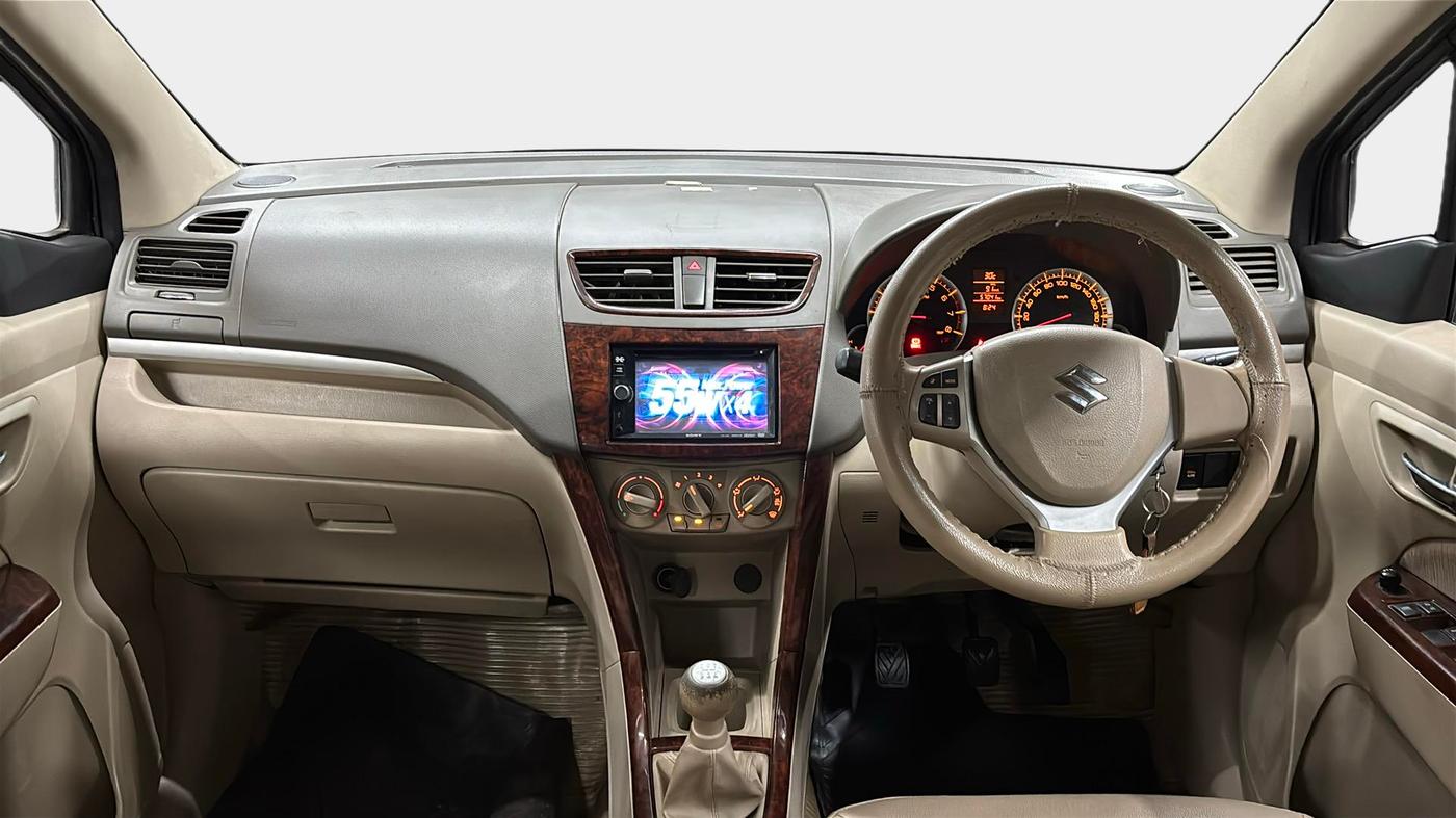 2015 Maruti Ertiga ZXI, Petrol, Manual, 57,470 km, Dashboard