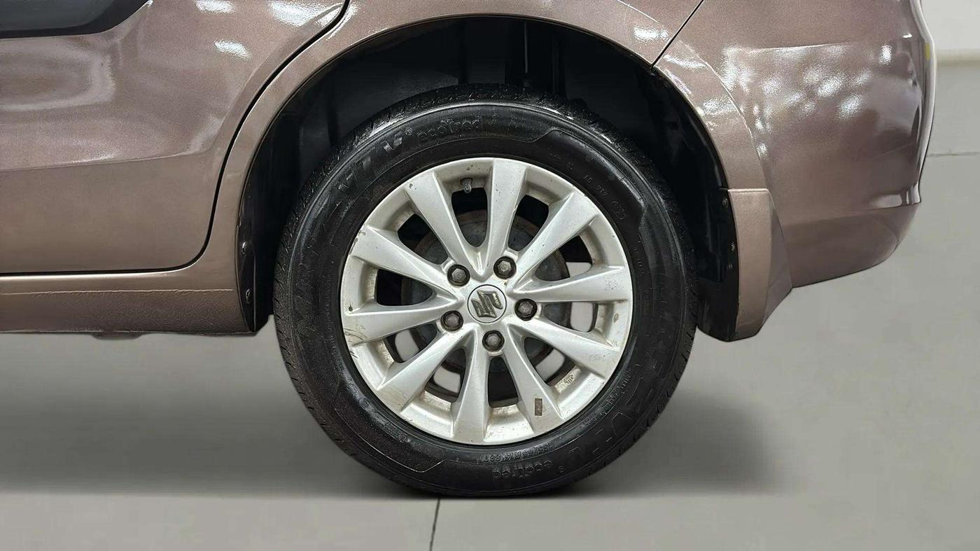 2015 Maruti Ertiga ZXI, Petrol, Manual, 57,470 km, Left Rear Wheel