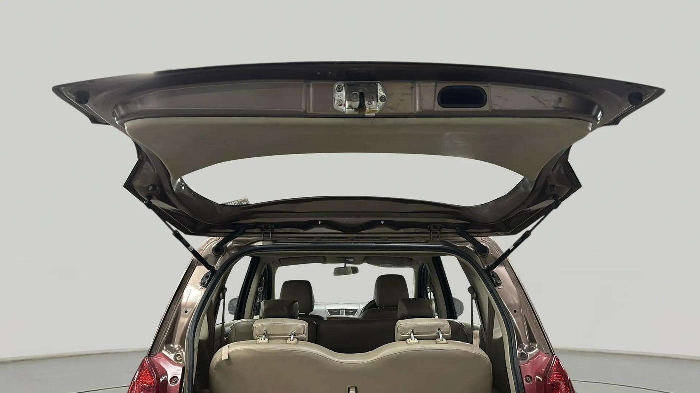 2015 Maruti Ertiga ZXI, Petrol, Manual, 57,470 km, Boot Door Open