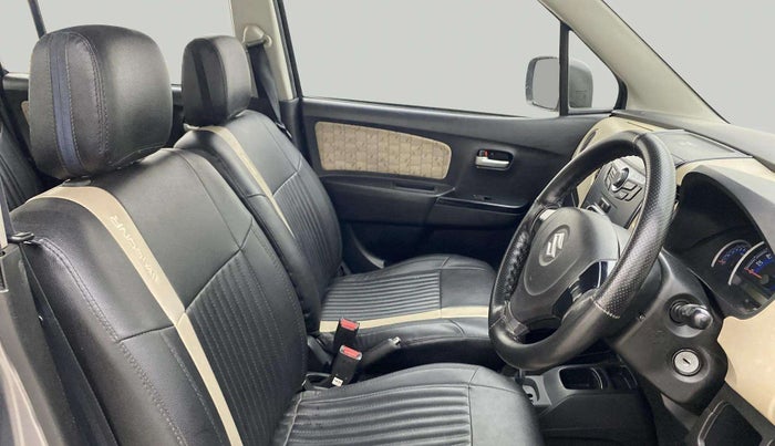 2017 Maruti Wagon R 1.0 VXI AMT, Petrol, Automatic, 27,670 km, Right Side Front Door Cabin